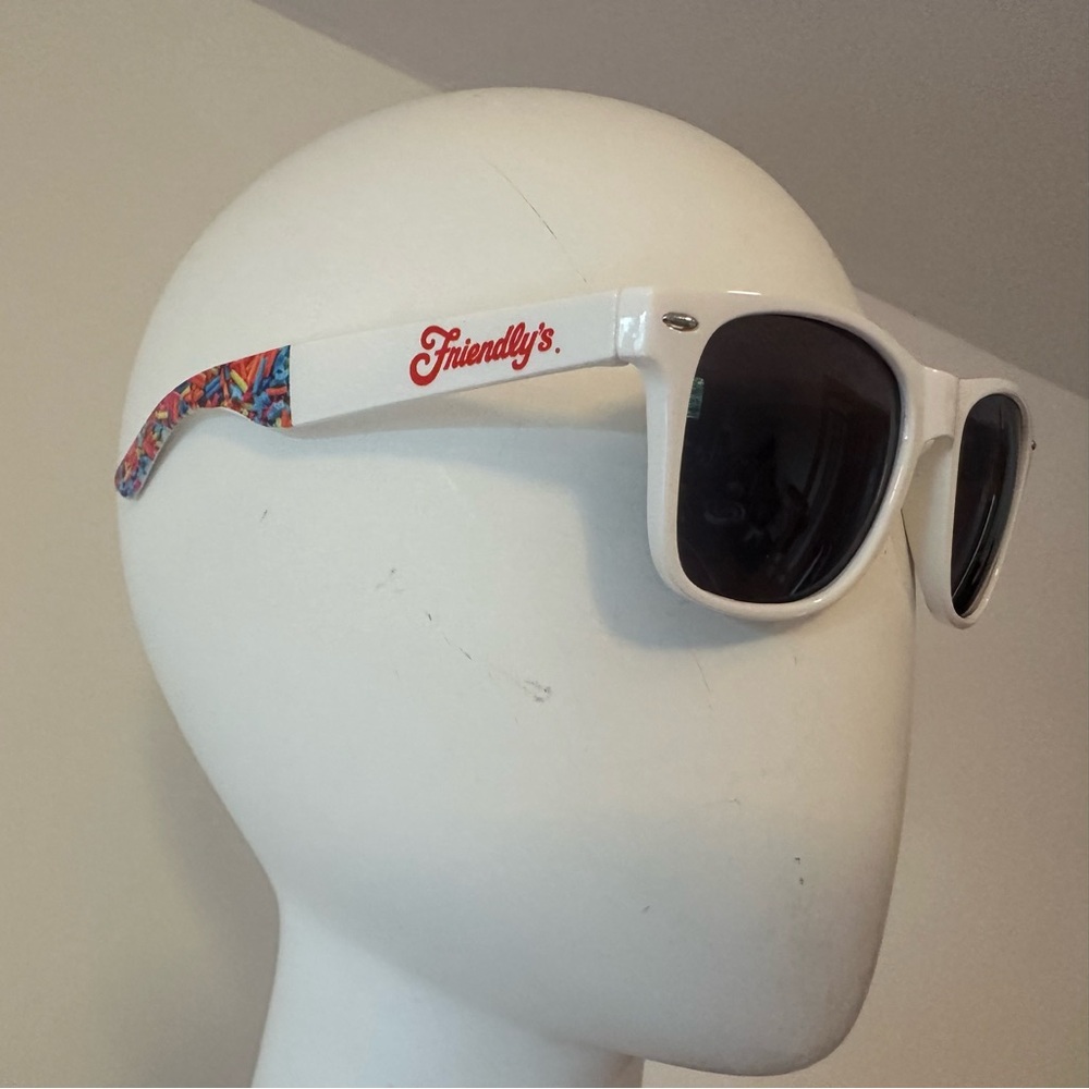5/25 Friendly’s Style Fashion Sunglasses White Frame Halloween Purim Fashion Wee